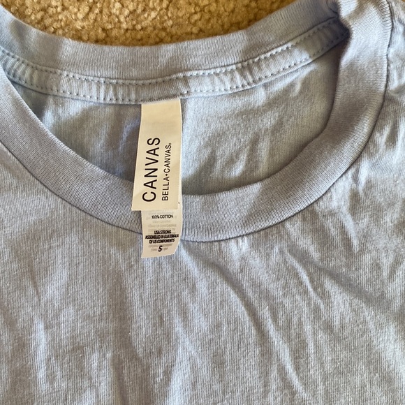 NWOT Patient care tech T-shirt Color ligth blue size small unisex - Picture 3 of 4